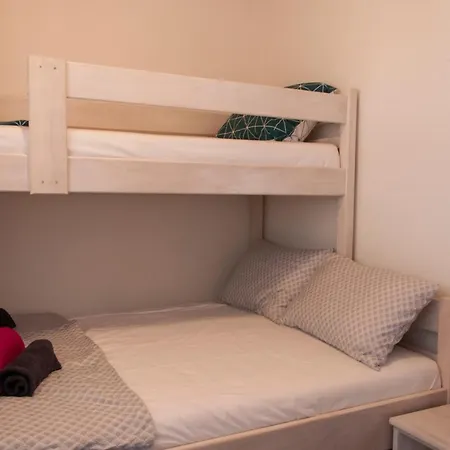 Domus Albus 아파트 자다르