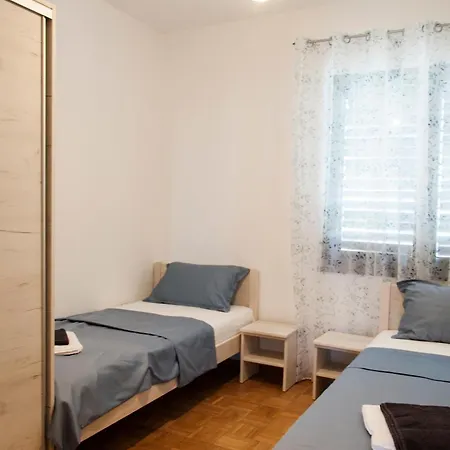 Διαμέρισμα Domus Albus